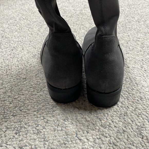 Blondo Over the knee Velma waterproof boot in Gray suede - Picture 5 of 6